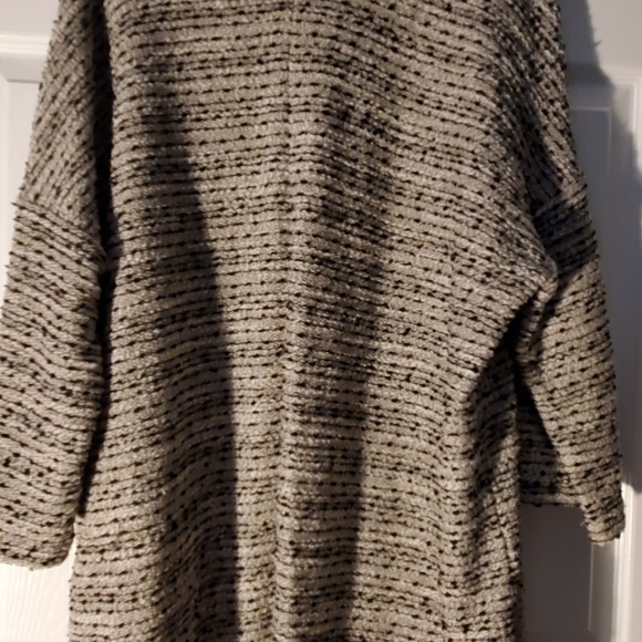 Old Navy XXL Lightweight Sweater Cardigan - Picture 5 of 5